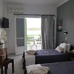 Tropicana Отель 3*