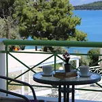 Tropicana 3* Nydri (Lefkada)