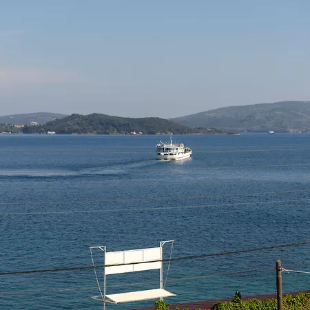 Tropicana Ξενοδοχείο 3*