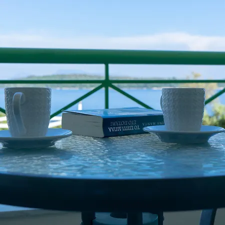 Tropicana 3* Nydri (Lefkada)