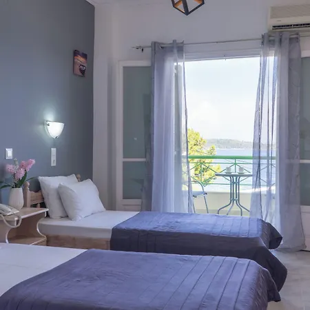 Hotel Tropicana